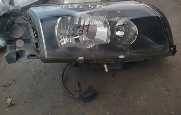 Volvo S80 Headlight/headlamp 30655902 89008802 25000V