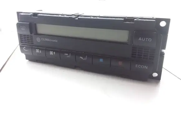 Volkswagen PASSAT B5 Climate control unit 6013966