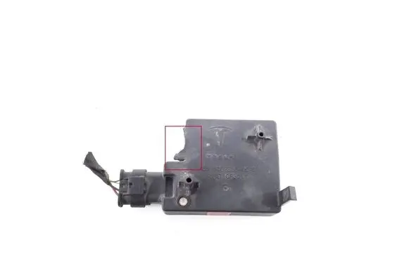 Tesla Model 3 Other control units/modules 109785500F