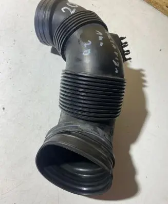 Skoda Octavia Mk3 (5E) Air intake hose/pipe 500129654