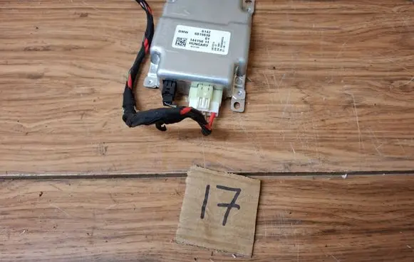BMW 5 G30 G31 G38 Battery control module 6819838