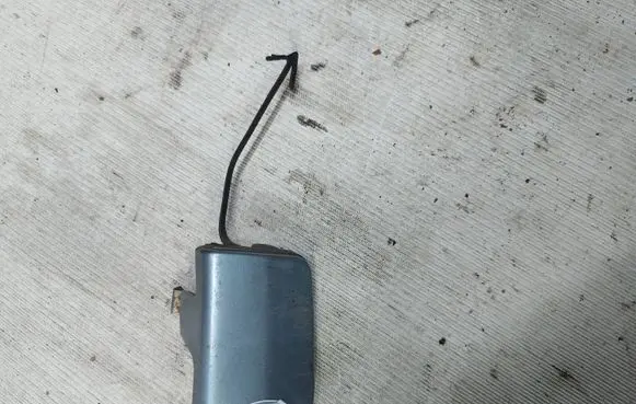 Volkswagen Touran I Front tow hook cap/cover 1T0807205 DNW13401