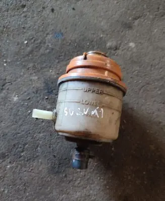 Suzuki Grand Vitara II Power steering fluid tank/reservoir