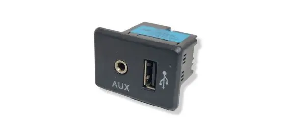 Nissan Pulsar AUX in-socket connector 795405020