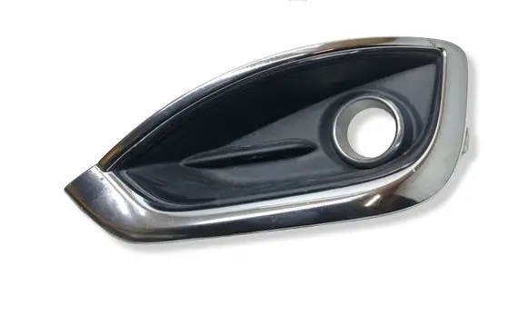 Chrysler Pacifica Front fog light trim/grill 65620K