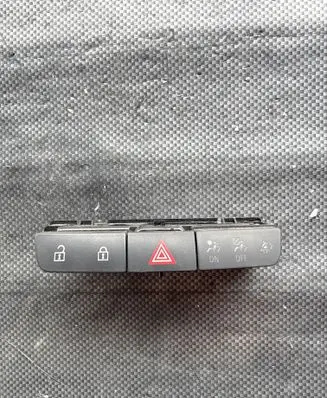 Opel Insignia A Hazard light switch 13324594