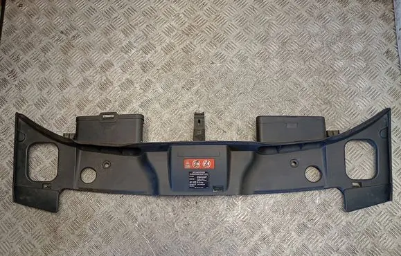 Top upper radiator support slam panel