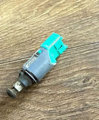 Renault Master III Brake pedal sensor switch 253250007R 7290U