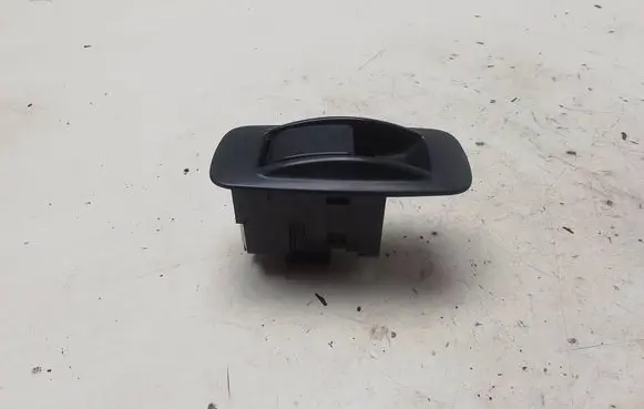 Toyota Corolla Verso AR10 Electric window control switch 54035228