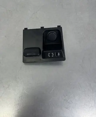 BMW X5 F15 USB socket connector 9266607 9252108