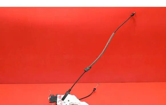 Peugeot 207 CC Front door lock 24094158