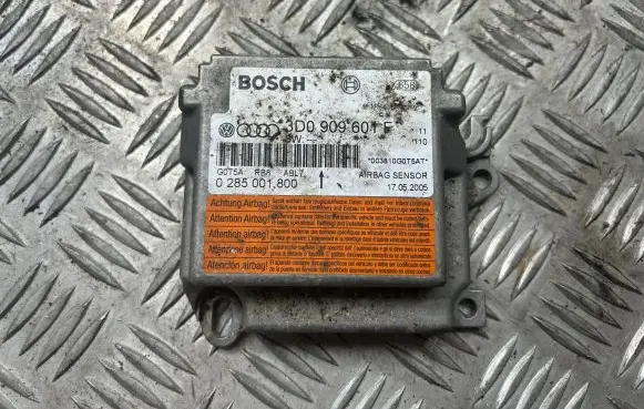 Volkswagen Touareg I Airbag control unit/module 3D0909601F