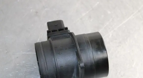 Audi A4 S4 B8 8K Mass air flow meter 03G906461C