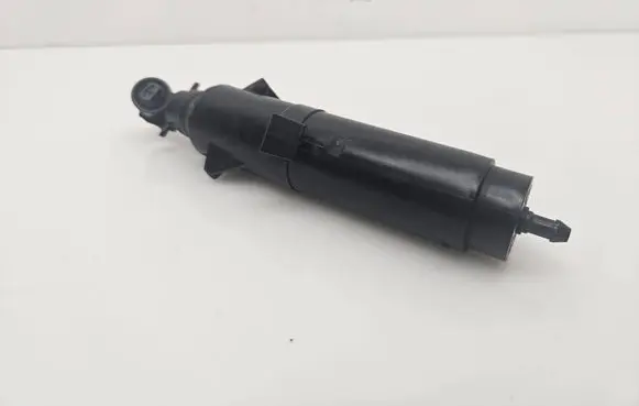 BMW X5 F15 Headlight washer spray nozzle 7292658 19105310