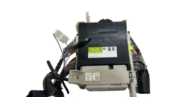 Toyota Verso-S Fuse box set 8922152242 2380003350