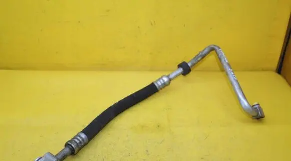 Volkswagen Phaeton Air conditioning (A/C) pipe/hose