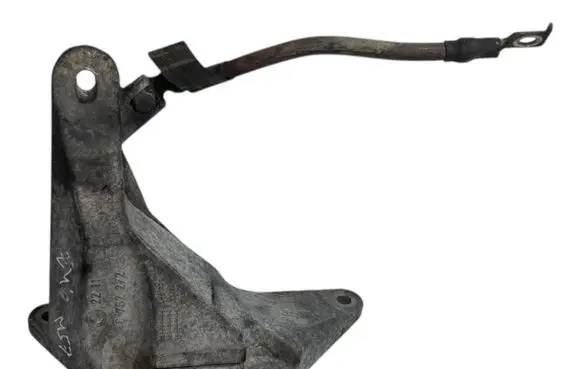 BMW 3 E46 Engine mounting bracket 6762272 22116762272 7789233