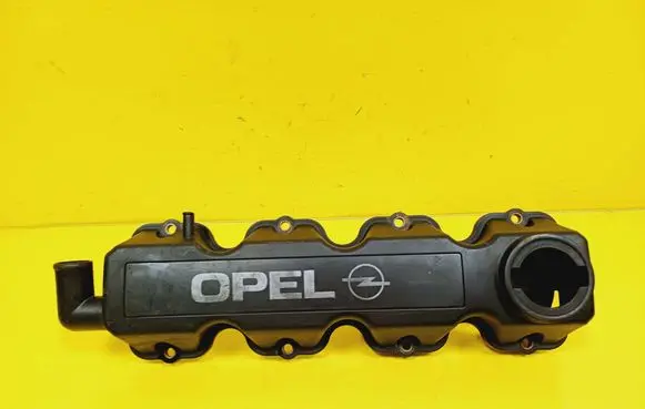 Opel Corsa C Rocker cam cover 90411272