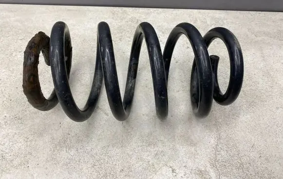 Audi A4 S4 B7 8E 8H Front coil spring 