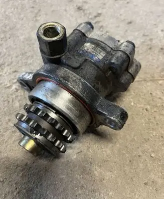 Nissan Almera N16 Power steering pump 491105M321 5M321 06088175