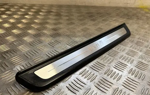 BMW i4 Front sill trim cover 9492984
