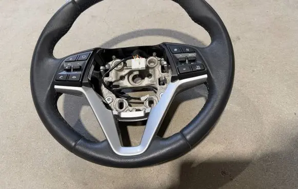 Hyundai Tucson TL Steering wheel 96720D7220
