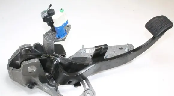 Ford Mondeo MK IV Brake pedal 7G9N2D094PD