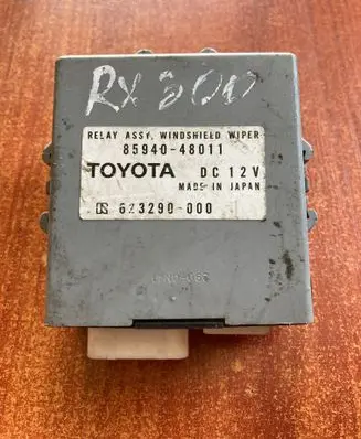 Lexus RX 300 Window wiper relay 8594048011 623290000