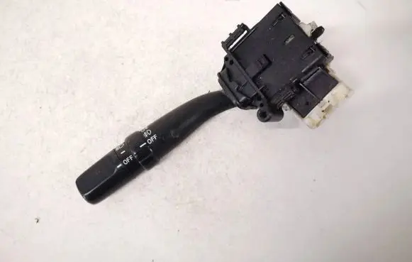 Toyota Avensis Verso Indicator stalk 173650