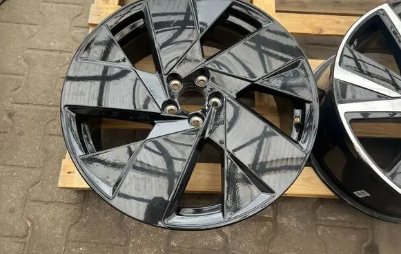 Volvo XC40 R20 alloy rim 32410864