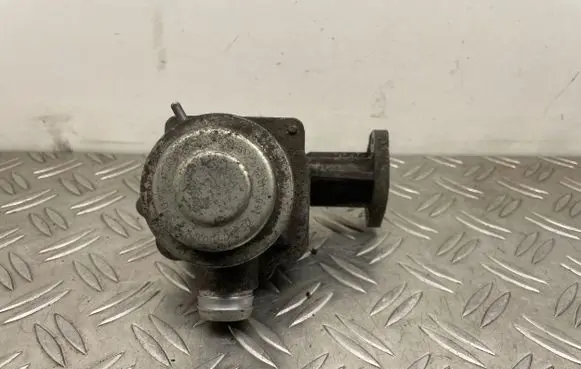 Mercedes-Benz GL X164 EGR valve A0021408360
