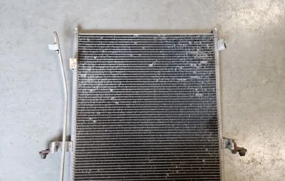 Mitsubishi L200 A/C cooling radiator (condenser) 