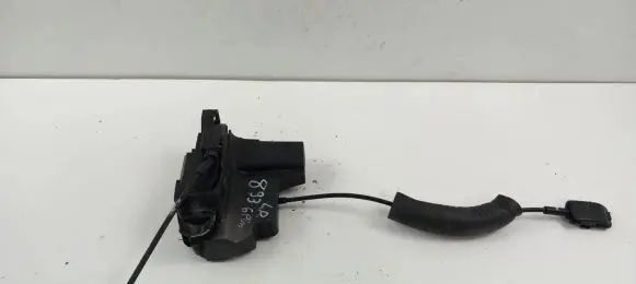 Renault Megane III Front door lock