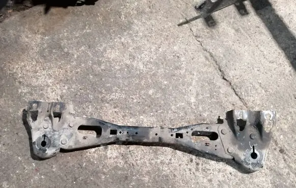 Ford Mondeo MK V Bottom radiator support slam panel 