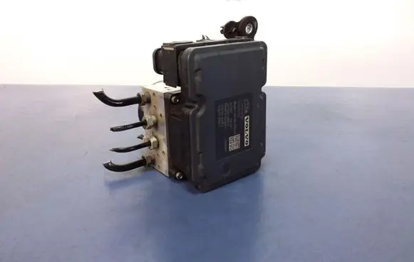 Volvo S60 ABS Pump 31329137
