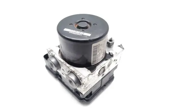 Volvo C30 ABS Pump 31317378 AV61-2C405-CB P31317378
