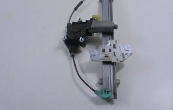 Front door window regulator with motor