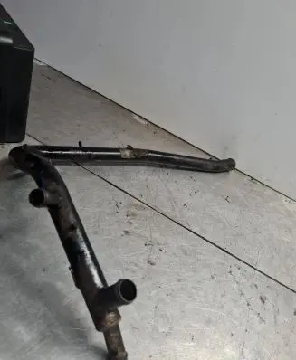 Volkswagen Multivan T4 Engine coolant pipe/hose 074121065