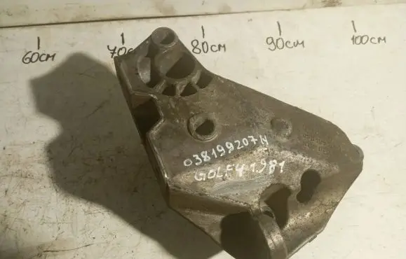 Volkswagen Golf IV Engine mounting bracket 038199207H