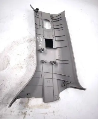 KIA Carnival (C) pillar trim 0K52Y6815X
