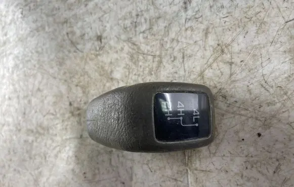 Mitsubishi Pajero Sport I Gear lever shifter trim leather/knob