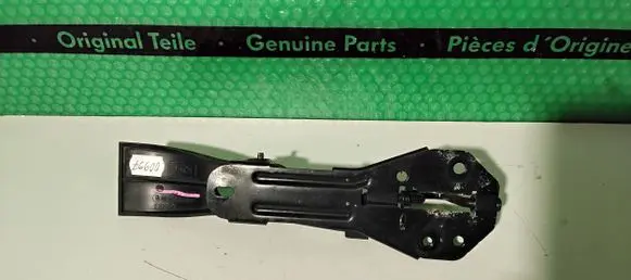 Audi A7 S7 4G Engine bonnet/hood lock/latch loop/hook 4G8823480B