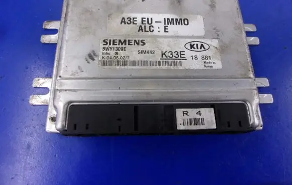 KIA Rio Engine control unit/module ECU K33E18881