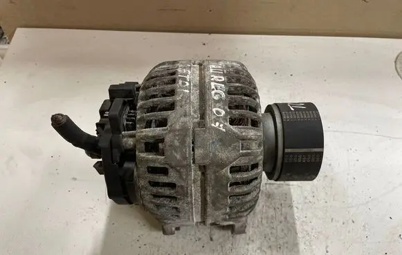 Volkswagen Touareg I Generator/alternator 070903024 0124625018589