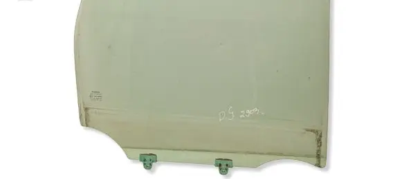 Nissan Note (E12) Rear door window glass AS2