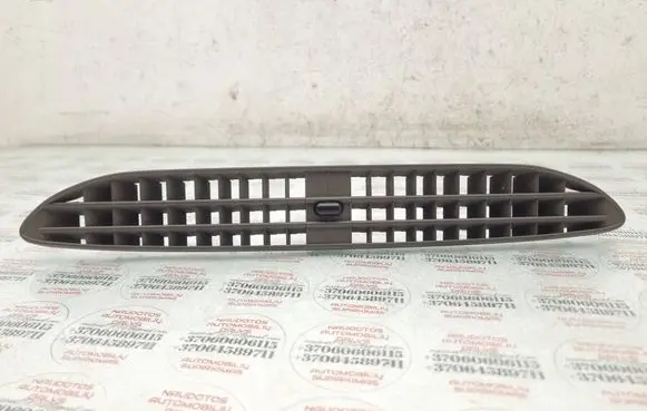 Audi A6 S6 C5 4B Dash center air vent grill 4B0819635