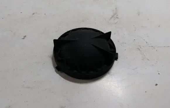 Mazda 6 Headlight/headlamp dust cover F014002520