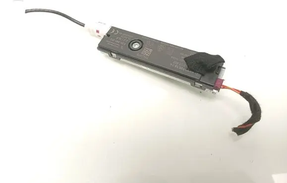 Mercedes-Benz A W176 Aerial antenna amplifier A2229055804