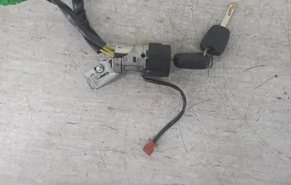 Citroen C3 Ignition lock 9652781780N0501413