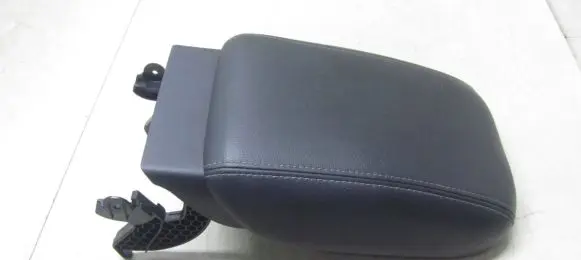 Honda CR-V Armrest